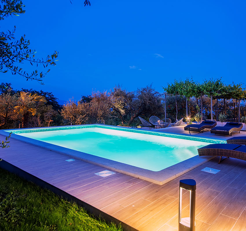 swimmingpool